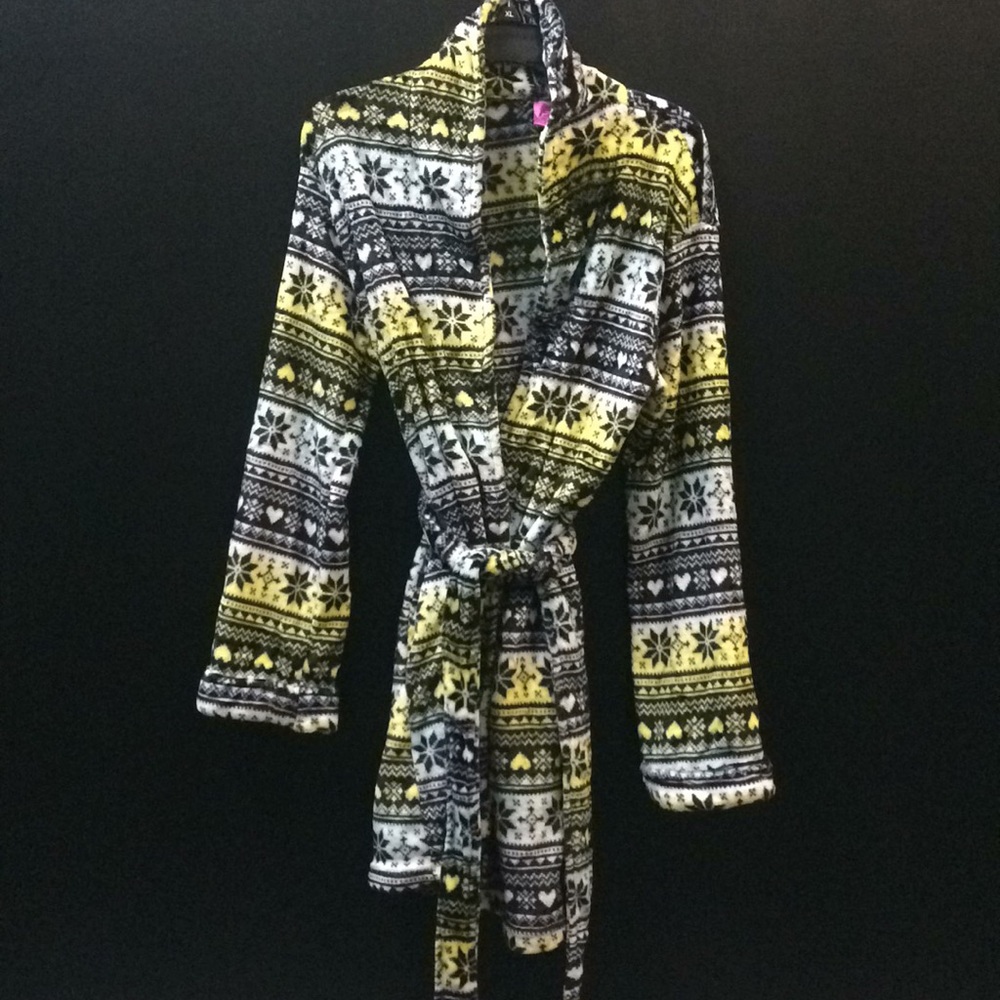 NWNT Body Candy Bath Robe. - Picture 2 of 4